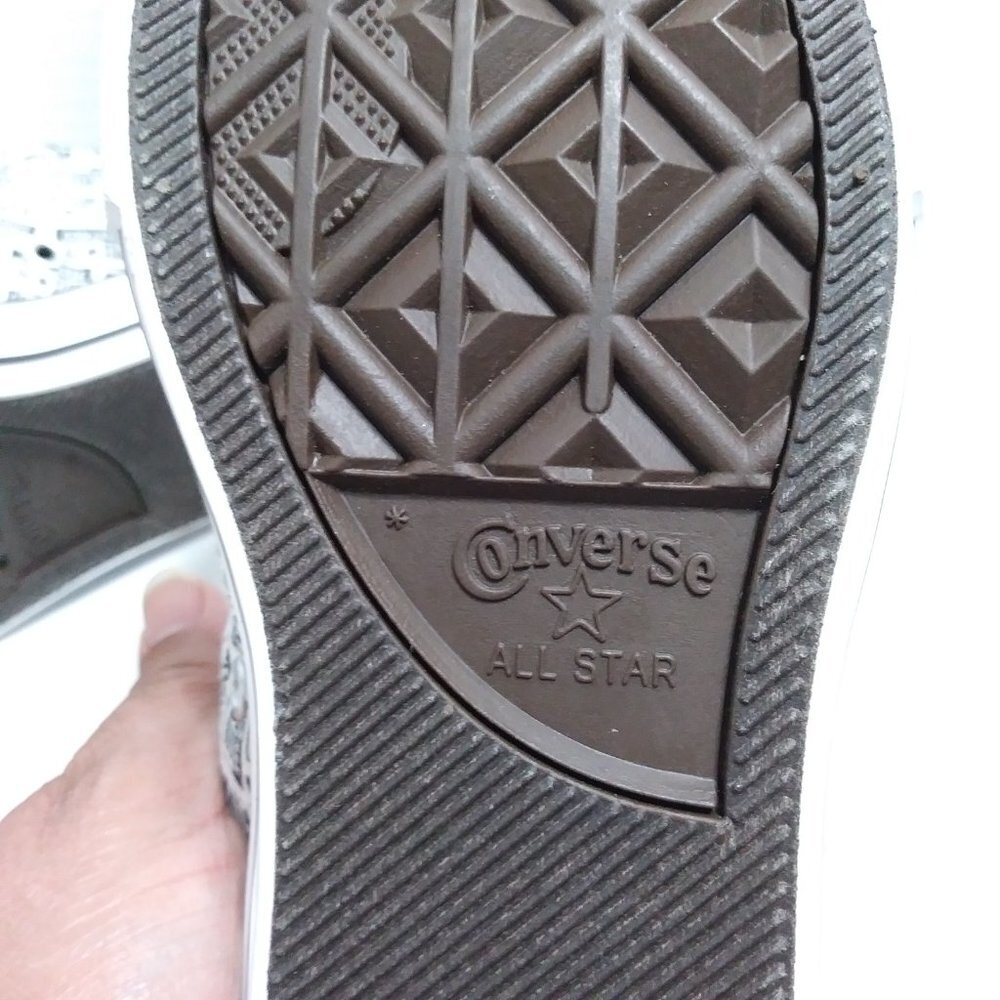 Converse Chuck Taylor All Star Street License Plate - Picture 14 of 15